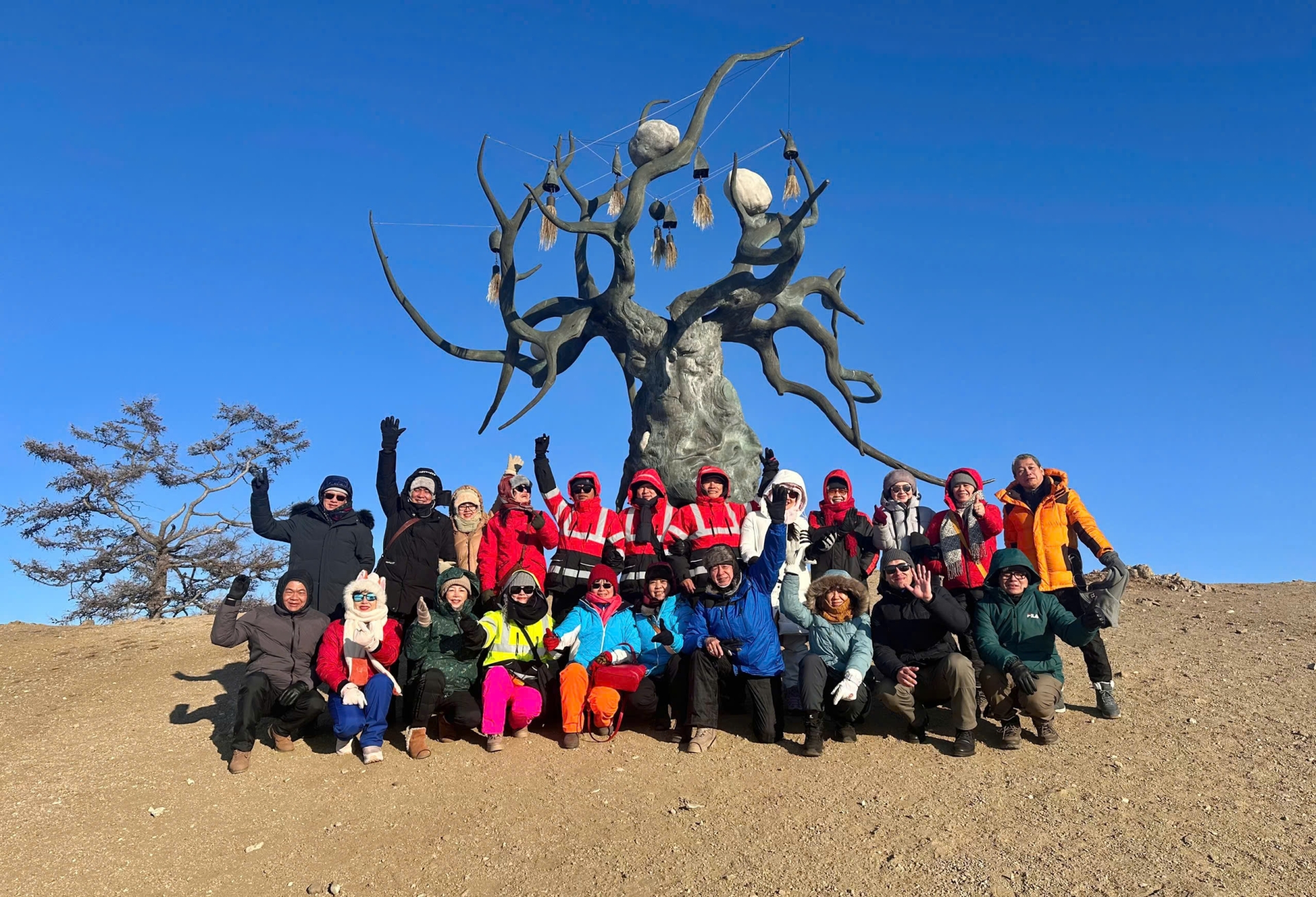 KHÁM PHÁ HỒ BAIKAL MÙA BĂNG XANH 2026