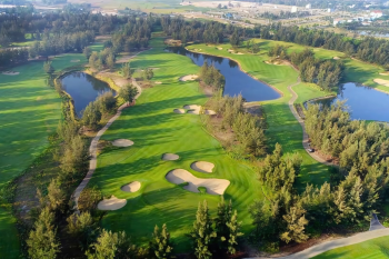 ⛳ VIP Golf ở Daunnia (4 ngày / 3 đêm)